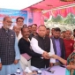 পাইকগাছায় মটর শ্রমিক ইউনিয়নের মৃত শ্রমিক পরিবারকে আর্থিক সহায়তা প্রদান
