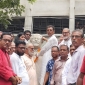 পাইকগাছায় নবনির্বাচিত উপজেলা চেয়ারম্যান ও ভাইস চেয়ারম্যানদের বঙ্গবন্ধুর প্রতিকৃতিতে পুষ্পমাল্য অর্পন