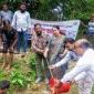 শ্রীপুরে পোনামাছ অবমুক্তকরণ