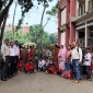 পাইকগাছায় ছাত্র ছাত্রীদের মাঝে গাছের চারা বিতরণ
