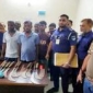 নড়াইলে আদালতে হাজিরা দিতে এসে ধারালো অস্ত্রসহ আটক ১১