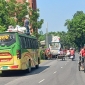 পাইকগাছায় কাজের তীব্র অভাবে জীবিকা নির্বাহ করতে নিম্নআয়ের মানুষ বিভিন্ন জেলার ইটভাটায় পাড়ি জমাচ্ছেন